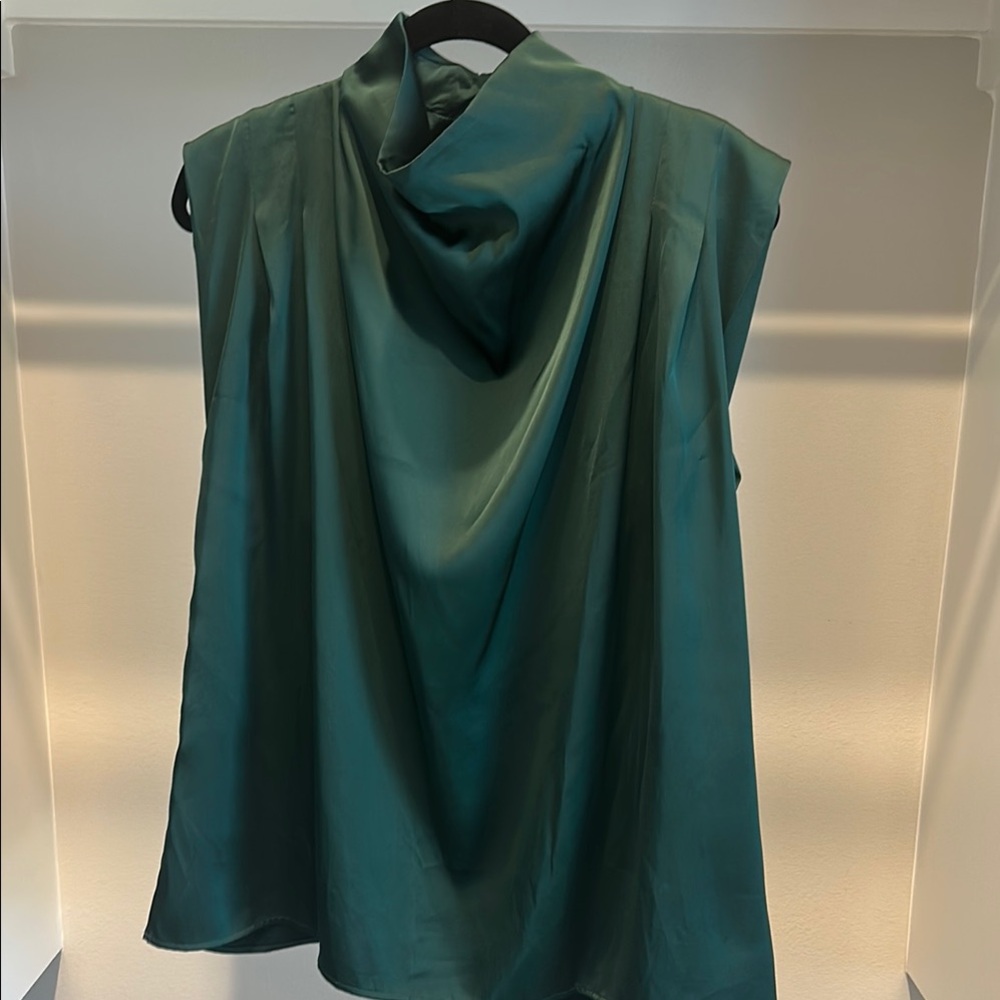 Elegant deep green Sleeveless Blouse
